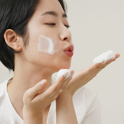 [Dear Klairs] Rich Moist Foaming Cleanser 100 mL