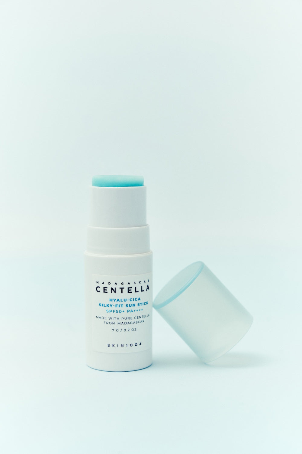[SKIN1004] Madagascar Centella Hyalu-Cica Silky Fit Sun Stick - 2 Size