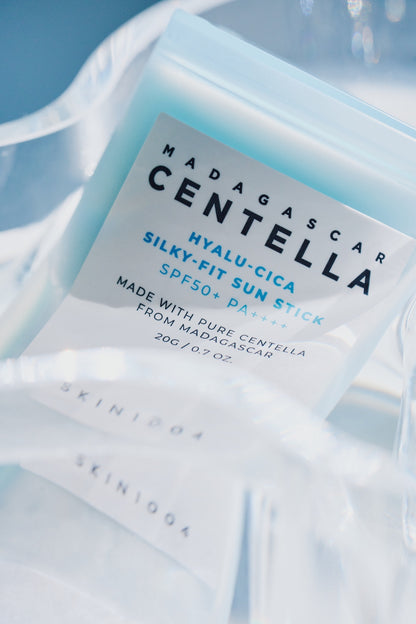 [SKIN1004] Madagascar Centella Hyalu-Cica Silky Fit Sun Stick - 2 Size