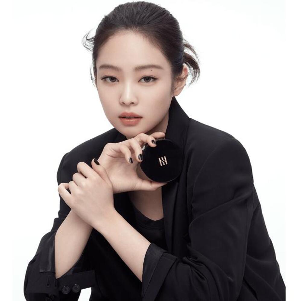 [HERA] Black Cushion SPF 34 / PA++ - No. 17N1 Ivory 15g x 2ea